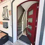 Apartamento 3 *